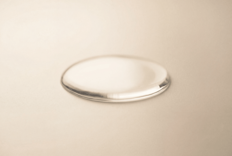 Beruhigt nach der Reinigung und kann Rötungen sichtbar mindern (Aloe vera, Panthenol, Allantoin).